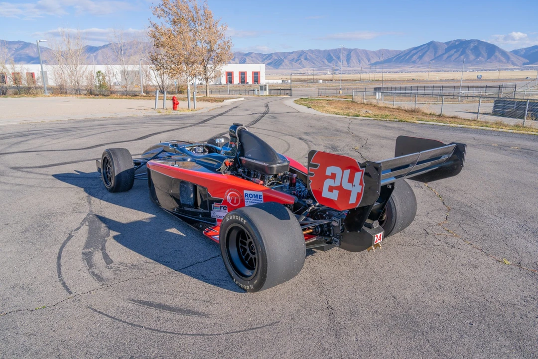 2004 Dallara - Image 19 of 31