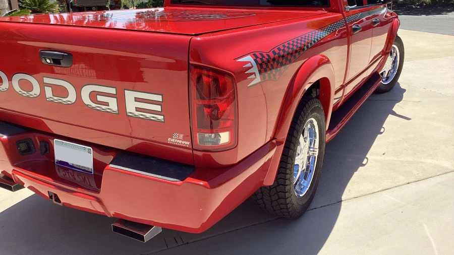 2004 Ram 1500 - Image 9 of 31