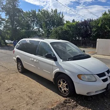 2004 Dodge Caravan Passenger SXT Minivan 4D