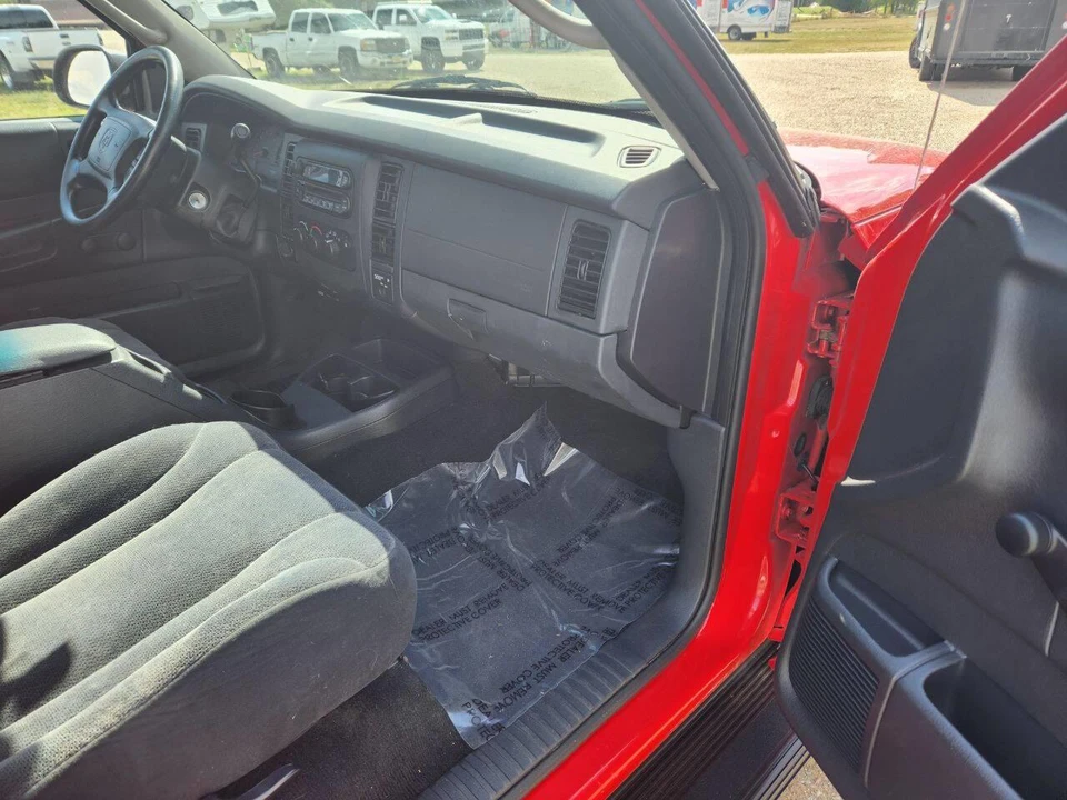 2004 Dodge Dakota 2nd Gen - Image 16 of 21