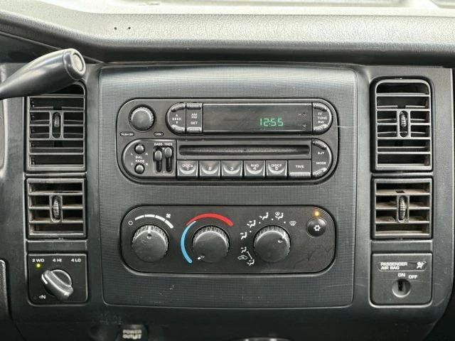2004 Dodge Dakota 2nd Gen - Image 17 of 21