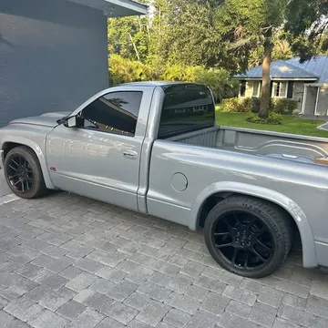 2004 Dodge Dakota