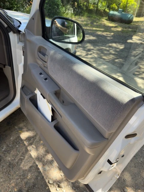 2004 Dodge Dakota 2nd Gen - Image 17 of 31