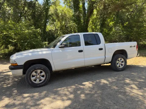 2004 Dodge Dakota Quad Sport