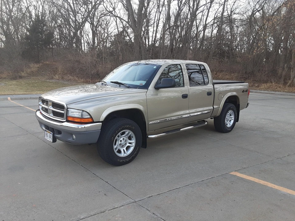 2004 Dodge Dakota 2nd Gen - Image 5 of 31