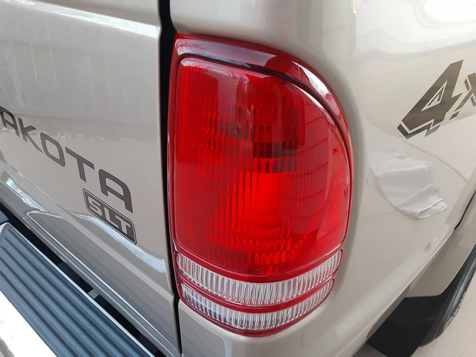 2004 Dodge Dakota 2nd Gen - Image 15 of 31