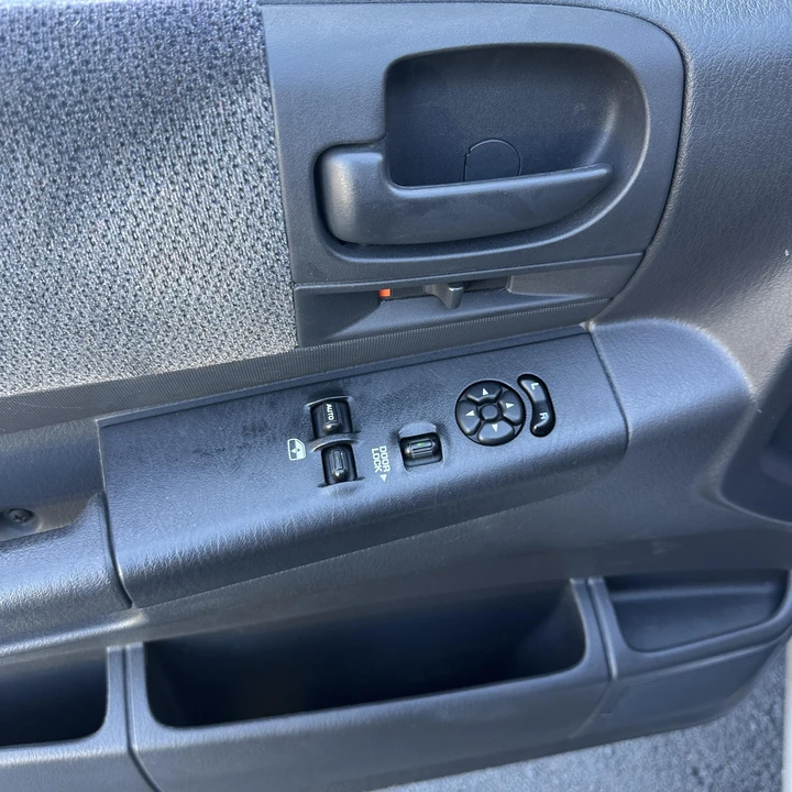 2004 Dodge Dakota 2nd Gen - Image 15 of 21