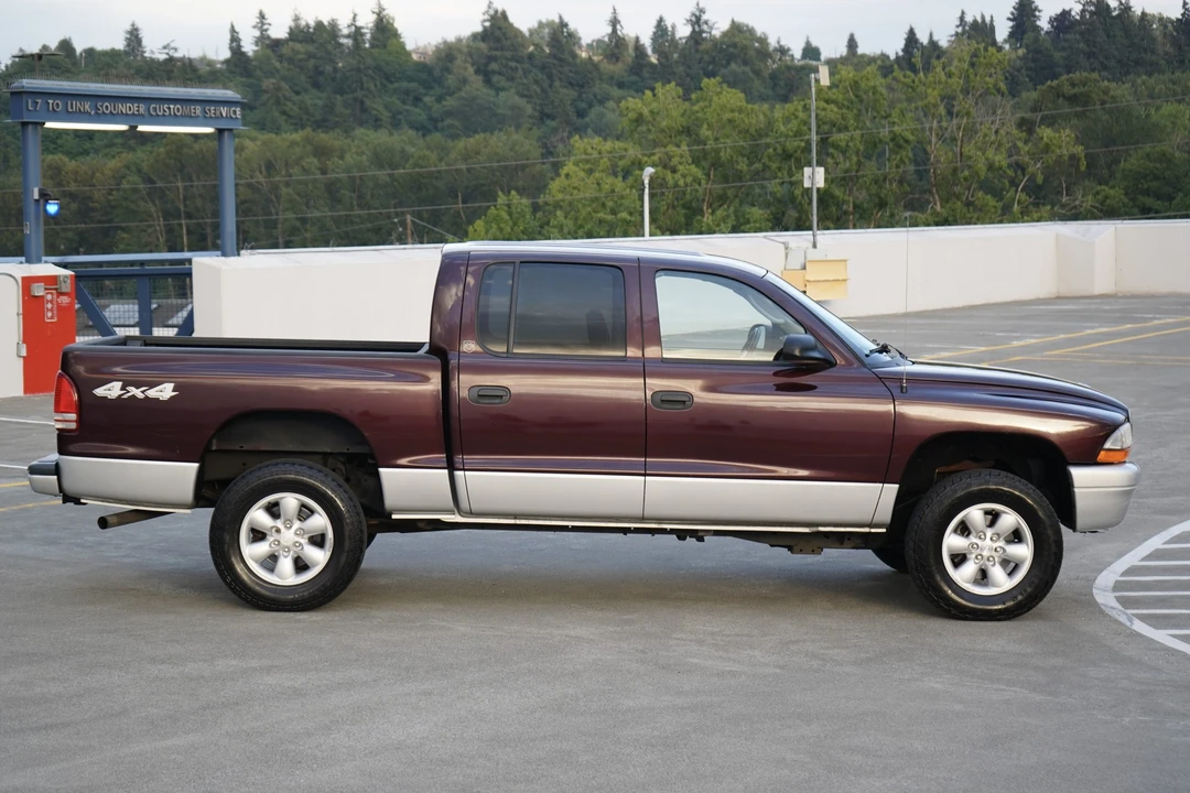 2004 Dodge Dakota 2nd Gen - Image 15 of 31