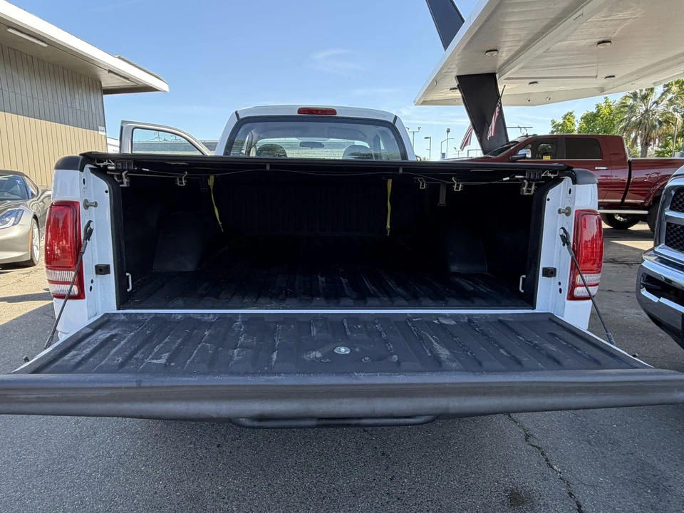 2004 Dodge Dakota - Image 17 of 31
