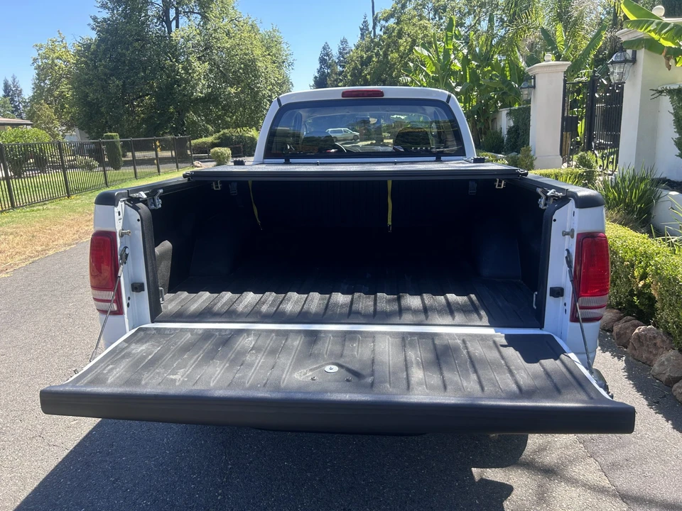 2004 Dodge Dakota - Image 14 of 31