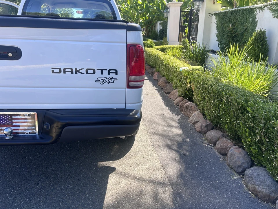 2004 Dodge Dakota - Image 25 of 31