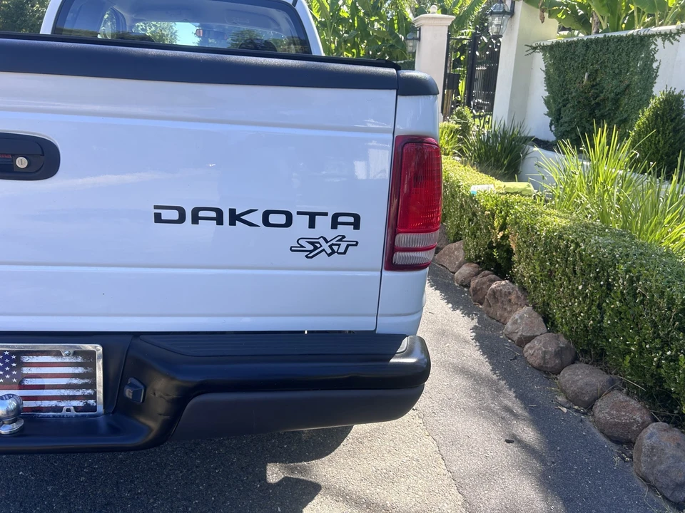 2004 Dodge Dakota - Image 27 of 31