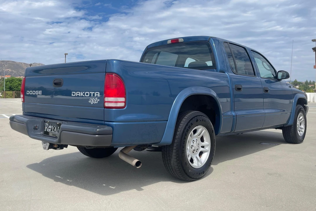 2004 Dodge Dakota 2nd Gen - Image 4 of 31