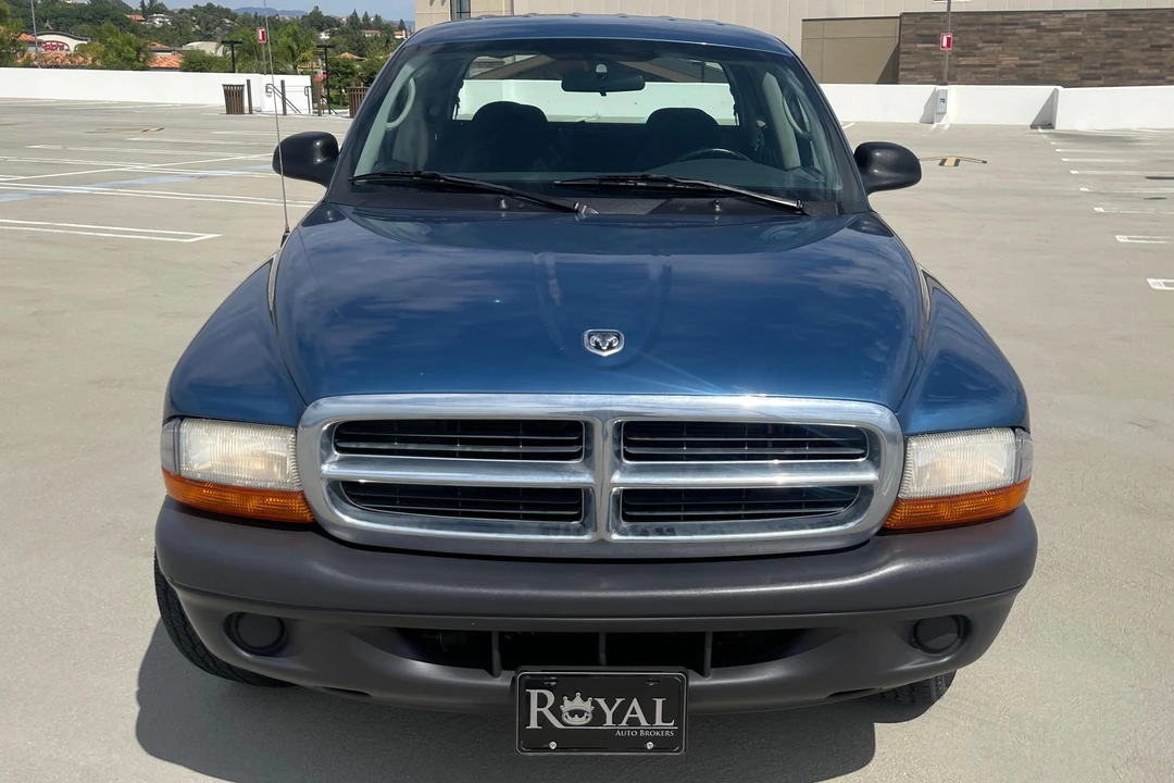 2004 Dodge Dakota 2nd Gen - Image 2 of 31