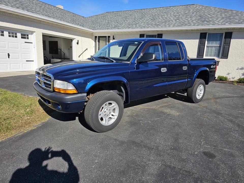 2004 Dodge Dakota 2nd Gen - Image 3 of 31