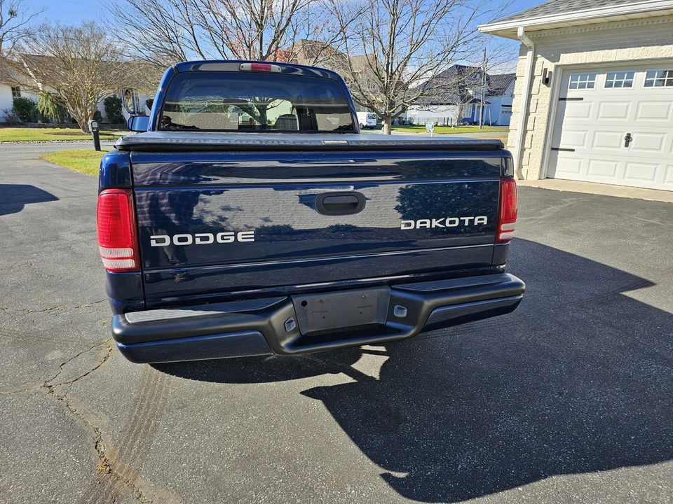 2004 Dodge Dakota 2nd Gen - Image 5 of 31