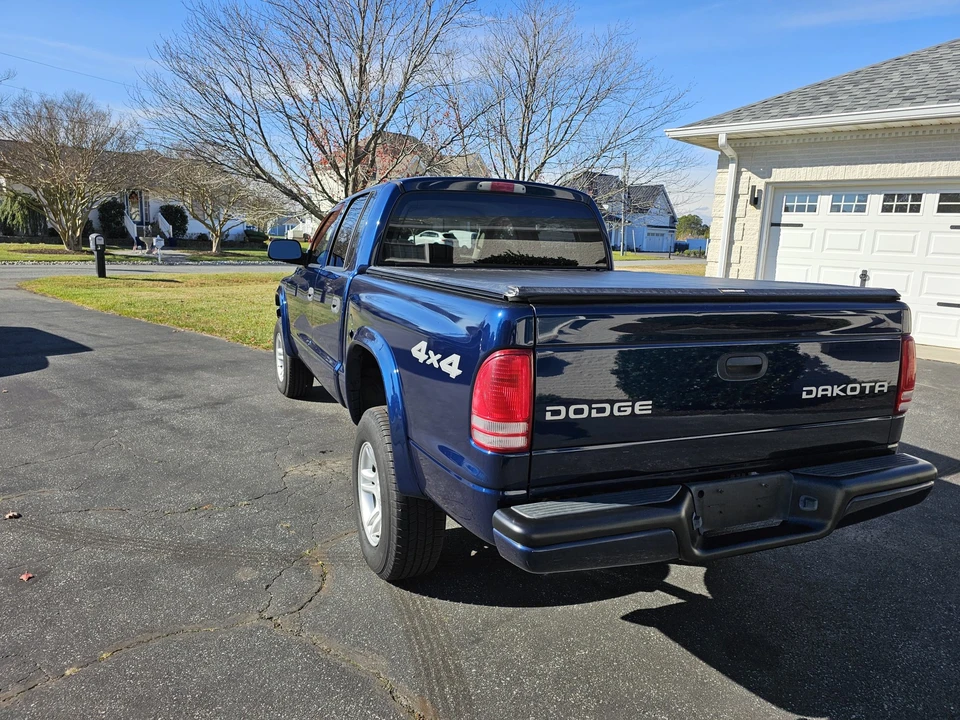 2004 Dodge Dakota 2nd Gen - Image 4 of 31