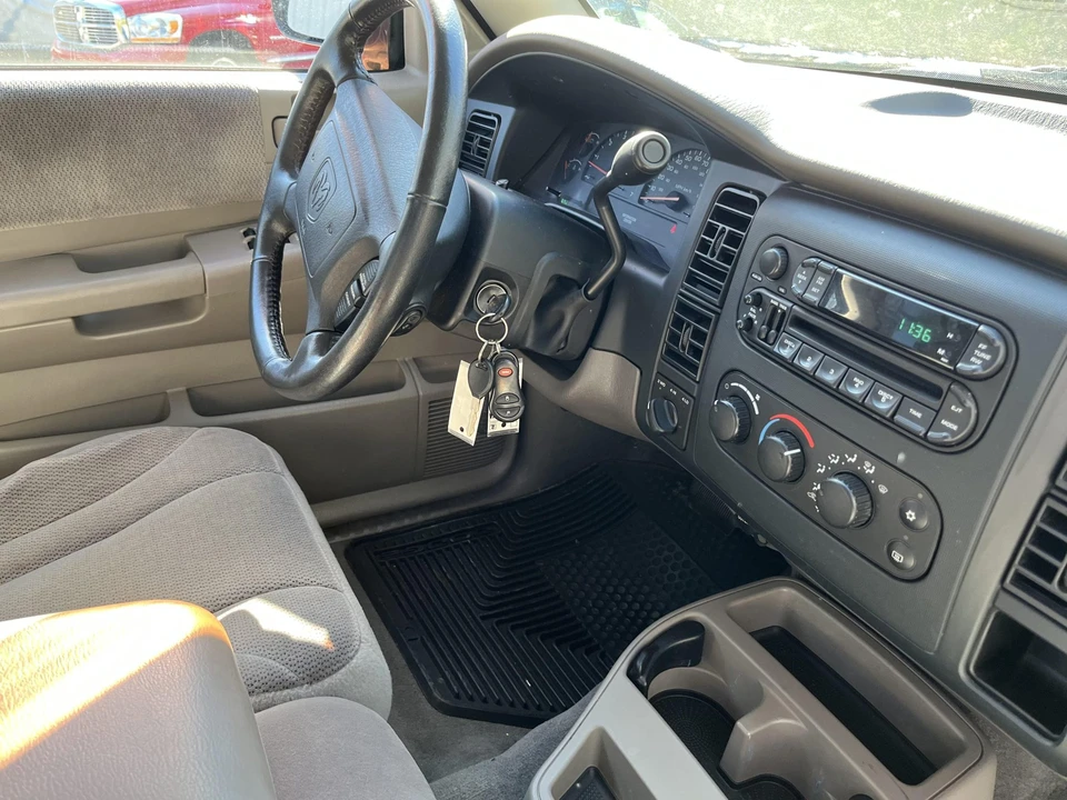 2004 Dodge Dakota 2nd Gen - Image 21 of 31