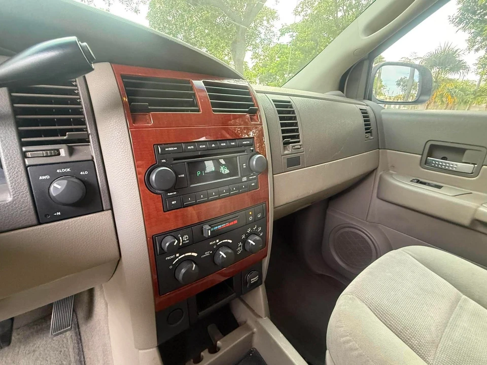 2004 Dodge Durango 2nd Gen - Image 25 of 31