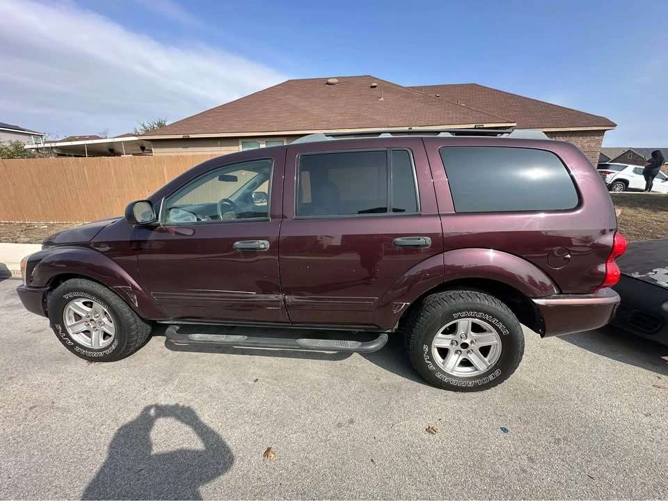 2004 Dodge Durango 2nd Gen - Image 2 of 10
