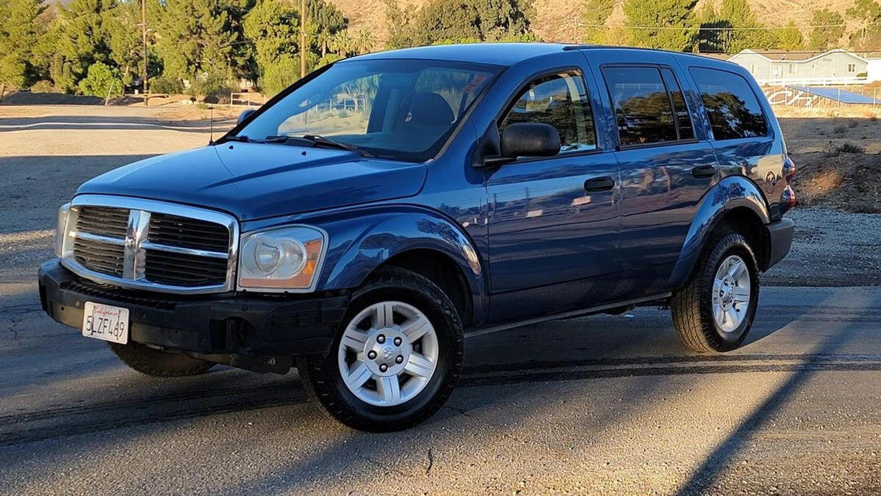 2004 Dodge Durango 2nd Gen - Image 2 of 31