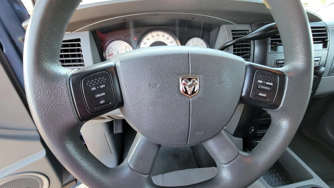 2004 Dodge Durango 2nd Gen - Image 24 of 31