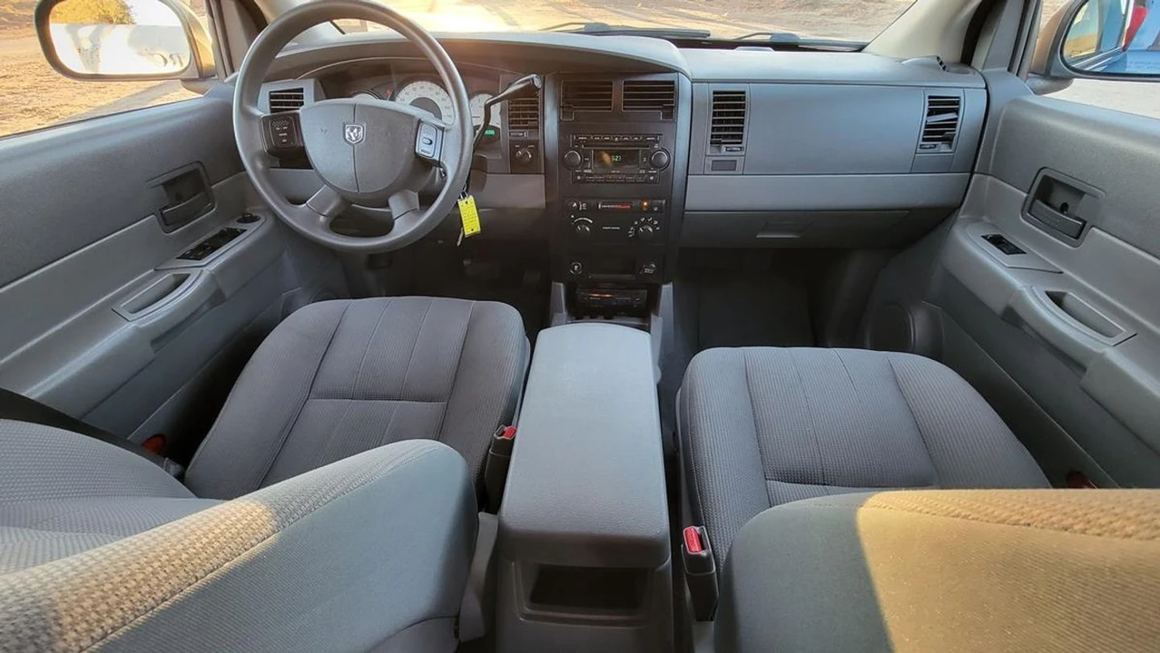 2004 Dodge Durango 2nd Gen - Image 8 of 31