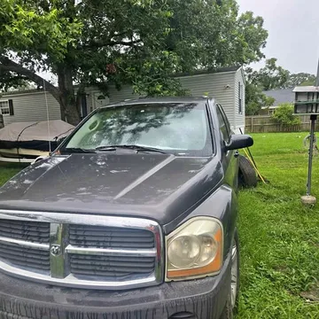 2004 Dodge Durango SXT Launch Edition Sport Utility 4D