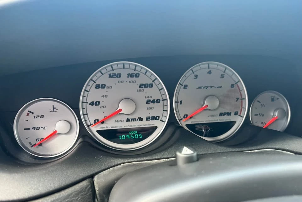 2004 Dodge Neon - Image 13 of 13