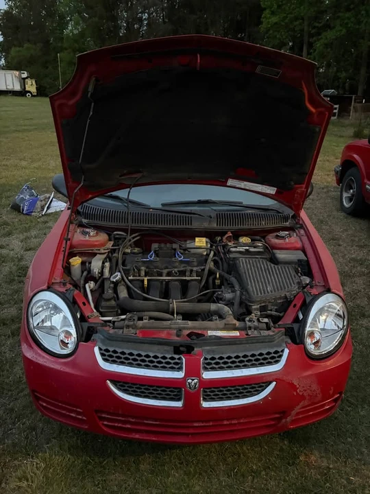 2004 Dodge Neon - Image 5 of 8