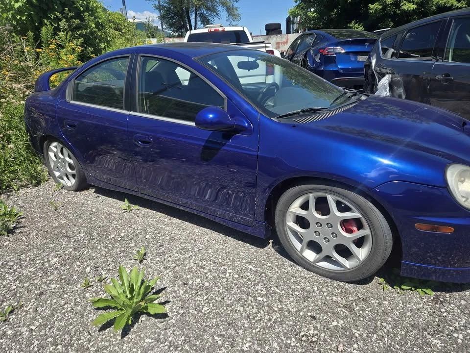 2004 Dodge Neon - Image 2 of 6