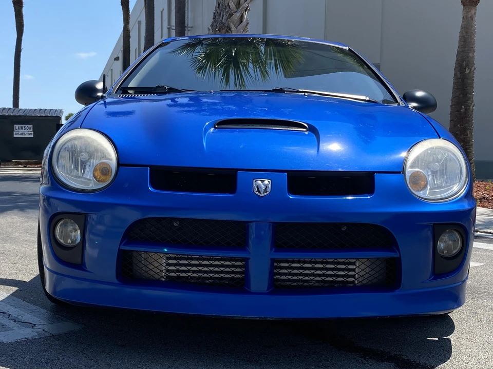 2004 Dodge Neon SRT-4 - Image 2 of 31