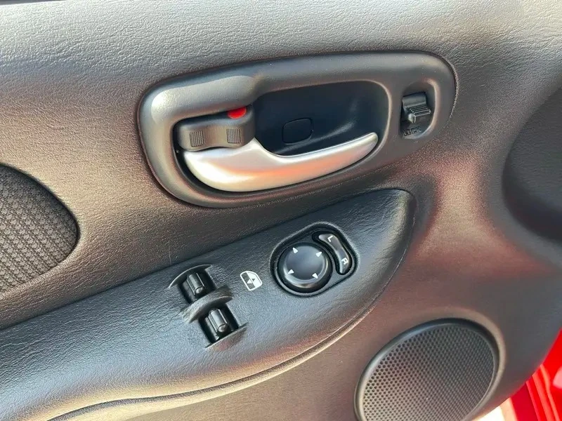2004 Dodge Neon SRT-4 - Image 27 of 31