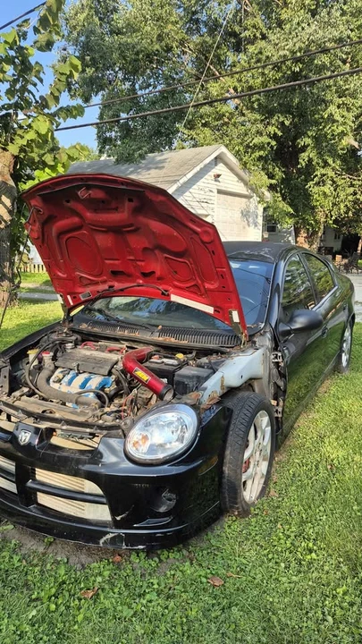 2004 Dodge Neon SRT-4 - Image 2 of 13