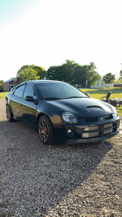 2004 Dodge Neon SRT-4 - Image 2 of 12