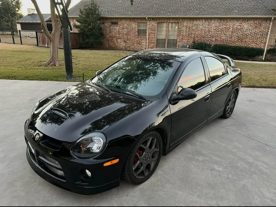 2004 Dodge Neon SRT-4 - Image 2 of 7