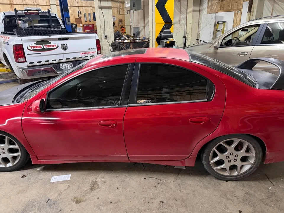 2004 Dodge Neon SRT-4 - Image 2 of 7