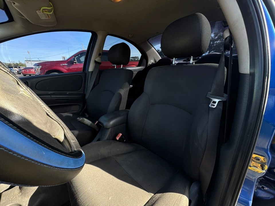 2004 Dodge Neon - Image 6 of 12