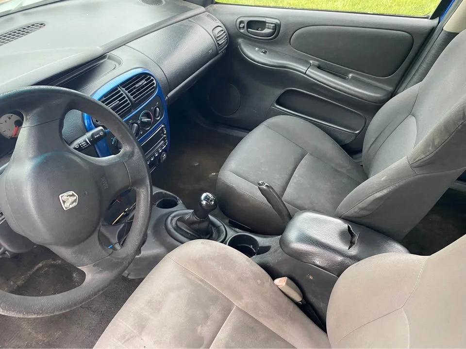 2004 Dodge Neon - Image 4 of 7