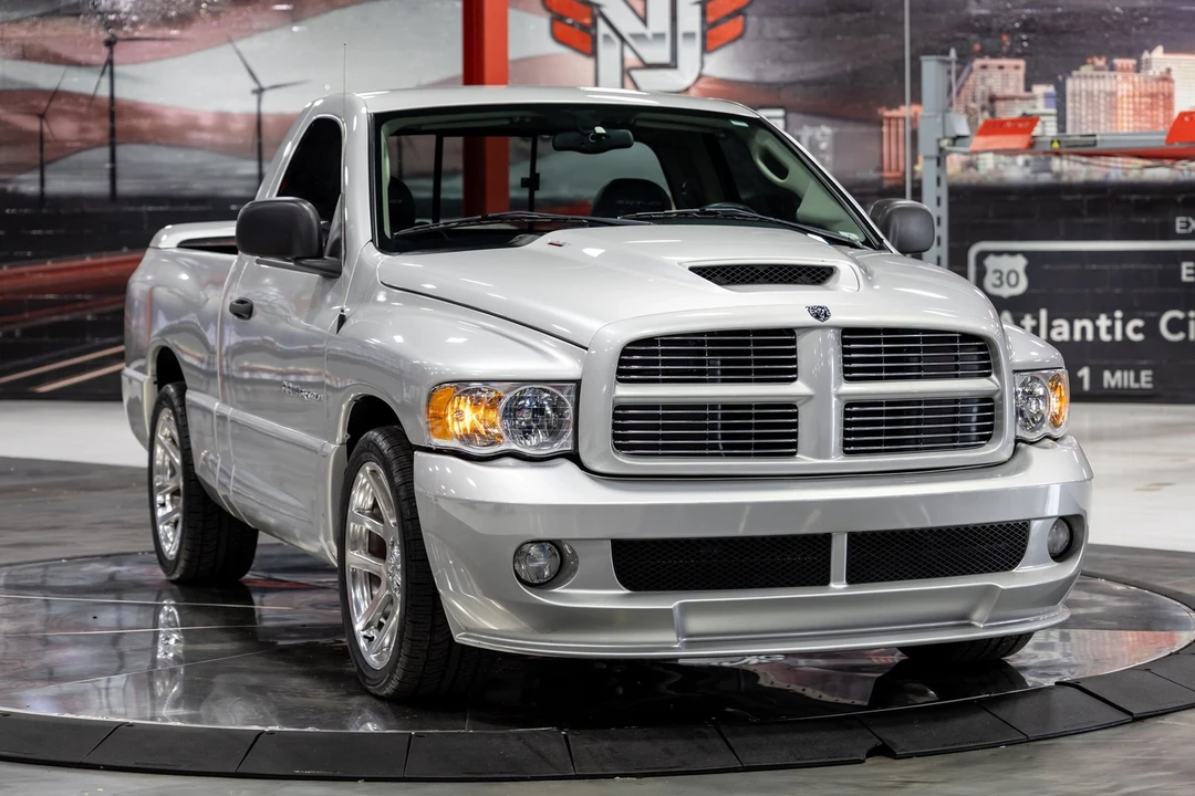 2004 Dodge Ram SRT-10 3rd Gen - Image 27 of 31