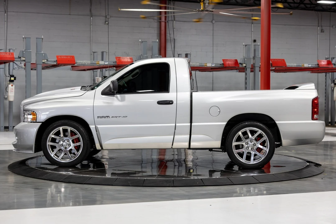 2004 Dodge Ram SRT-10 3rd Gen - Image 16 of 31