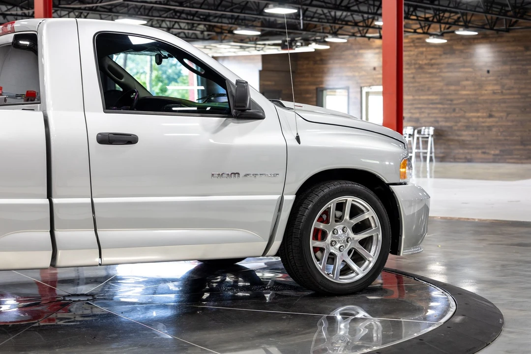 2004 Dodge Ram SRT-10 3rd Gen - Image 24 of 31