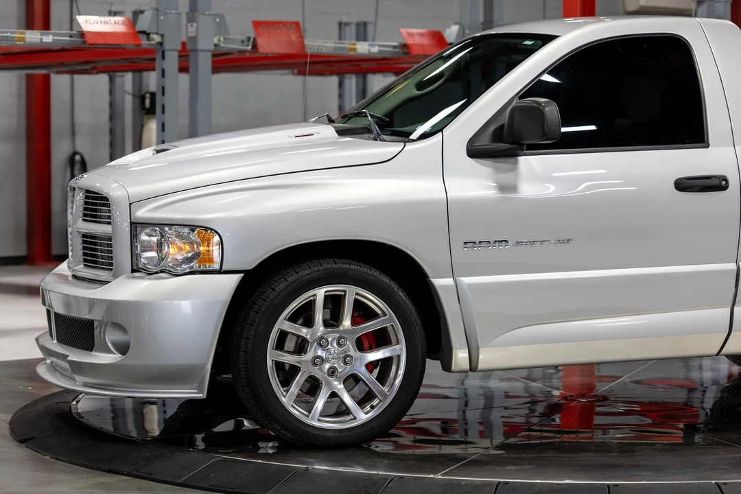 2004 Dodge Ram SRT-10 3rd Gen - Image 13 of 31