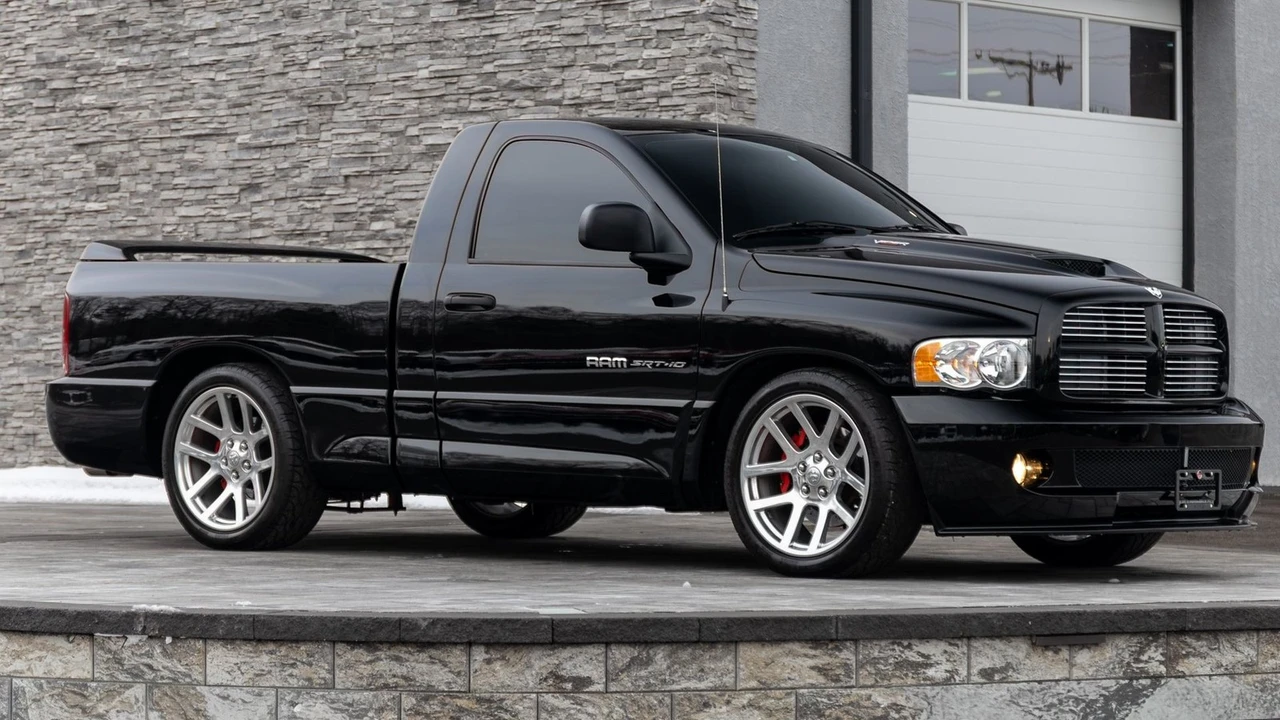 2004 Dodge Ram SRT-10 3rd Gen - Image 3 of 21