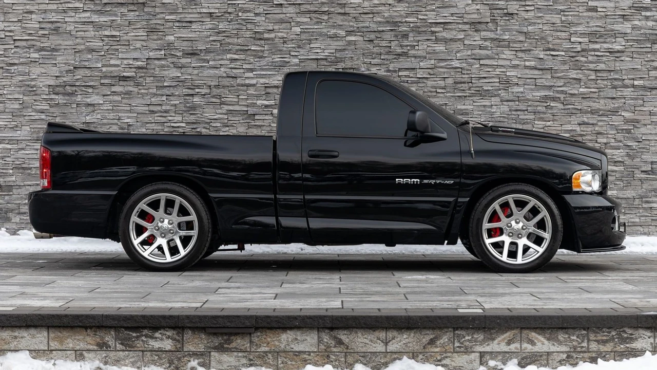 2004 Dodge Ram SRT-10 3rd Gen - Image 6 of 21