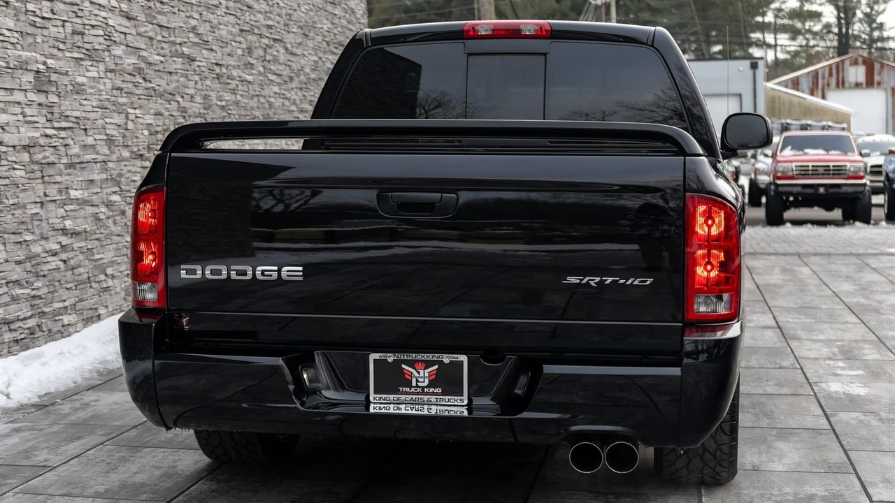 2004 Dodge Ram SRT-10 3rd Gen - Image 14 of 21
