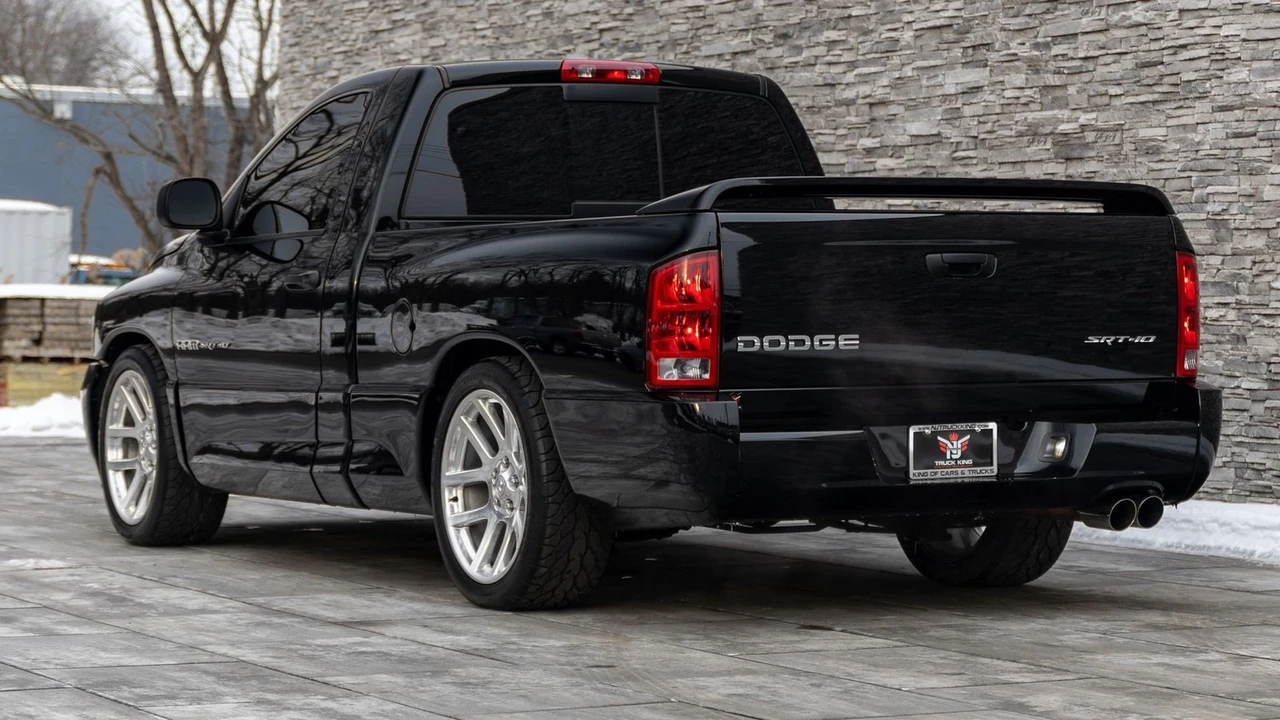 2004 Dodge Ram SRT-10 3rd Gen - Image 19 of 21