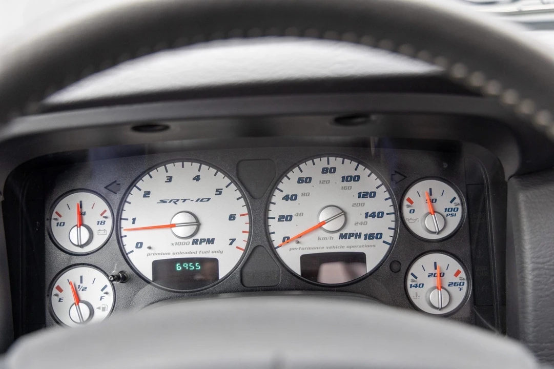 2004 Dodge Ram SRT-10 3rd Gen - Image 8 of 12