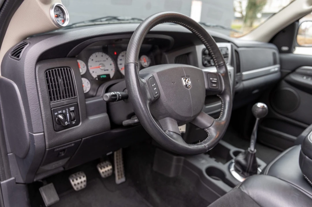 2004 Dodge Ram SRT-10 3rd Gen - Image 9 of 12