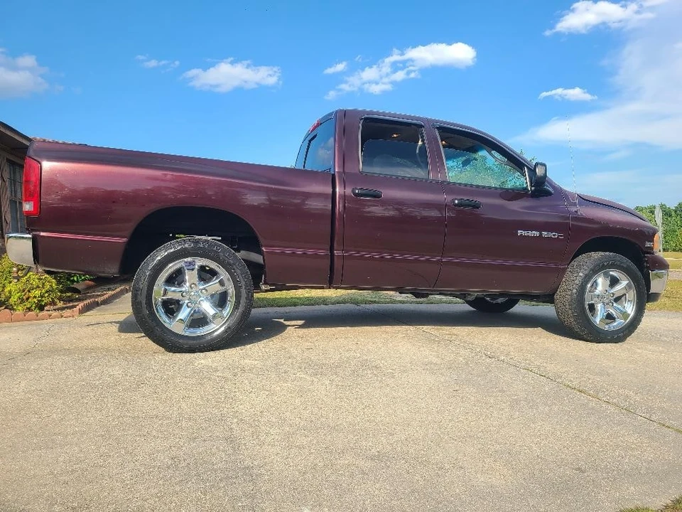 2004 Dodge Ram 3rd Gen - Image 2 of 12